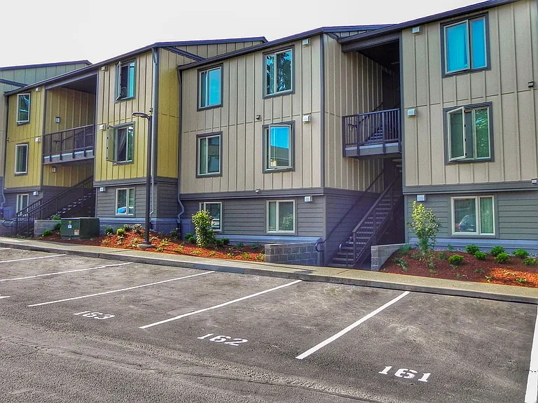 Easton Ridge — Photo 1