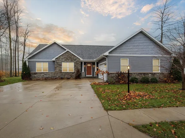 2622 Redspire Blvd, Goshen, IN 46526