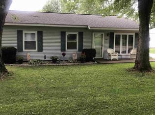 405 E 5th St, West Lebanon, IN 47991