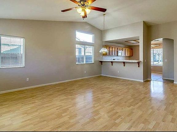5th image of 4409 Sardina Ct