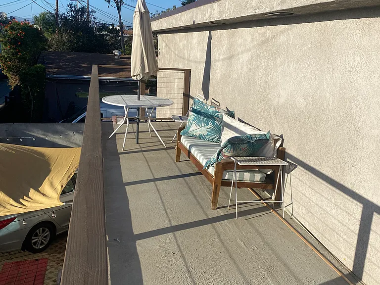 2715 Brighton Ave #1/4 — Photo 4