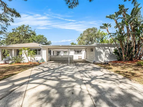 4925 Alcazar Way S, Saint Petersburg, FL 33712