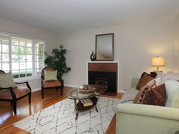 2nd image of 662 Madrone Ave
