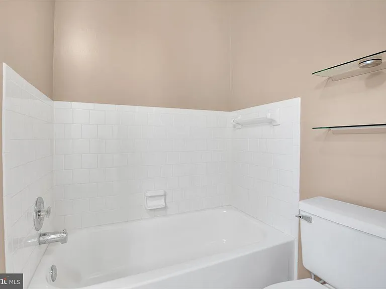 12451 Plowman Ct — Photo 27