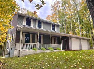 5841 N Ayr Rd, Pellston, MI 49706