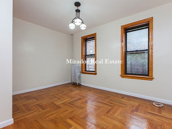 3rd image of 3094 Brighton 5th St #00