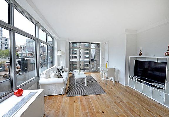 5th image of 188 E 64th St #508