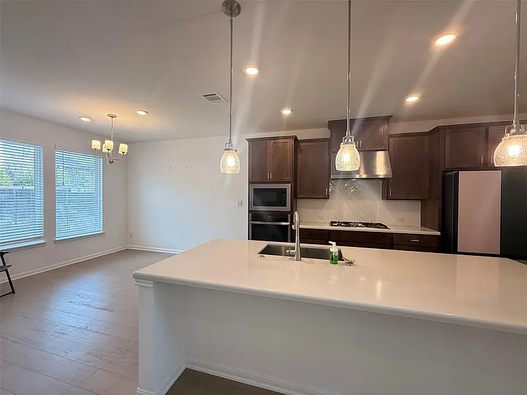 628 Leeward Pass — Photo 6