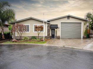 24 Whispering Way, Lodi, CA 95242