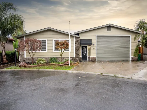 24 Whispering Way, Lodi, CA 95242