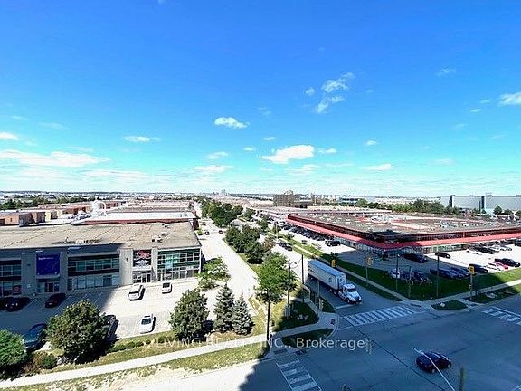 4th image of 950 Portage Pkwy #701