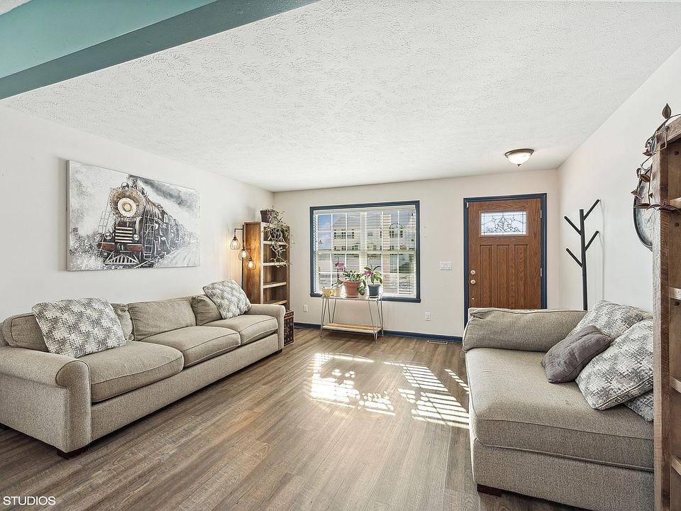 11089 Chicory Ridge Way, Roscoe, IL 61073 Zillow