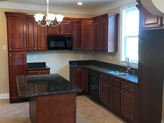 3rd image of 3430 Clermont Dr