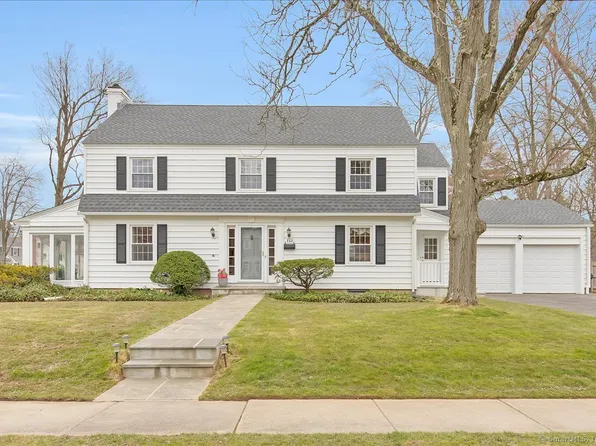 332 Auburn Road, West Hartford, CT 06119