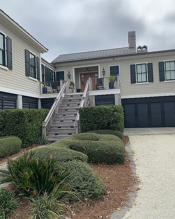 2nd image of 650 Thomas Pinckney Ct