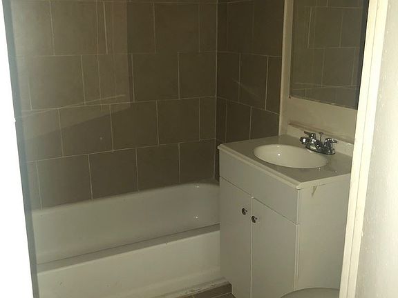 5th image of 1313 W Allegheny Ave APT 2