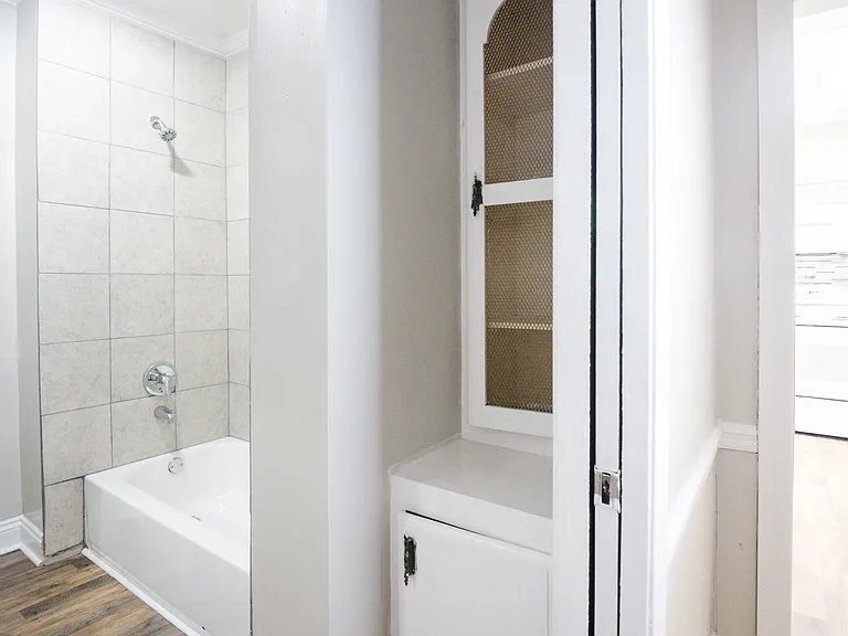 311 S Morgan Ave — Photo 15