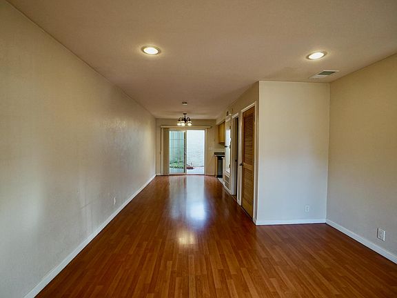 2nd image of 1510 Flanigan Dr Unit 2