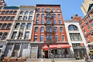 77 Hudson Street in Tribeca
