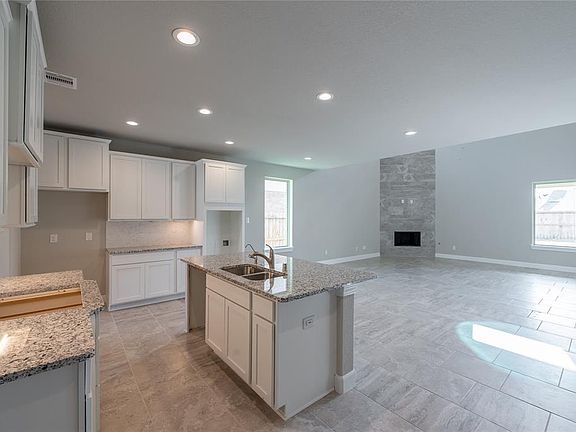 4th image of 4143 Prairie Landing Ln