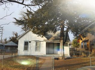 118 SW 2nd St, Newton, KS 67114