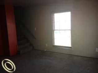 35539 Turner Dr, Sterling Heights, MI