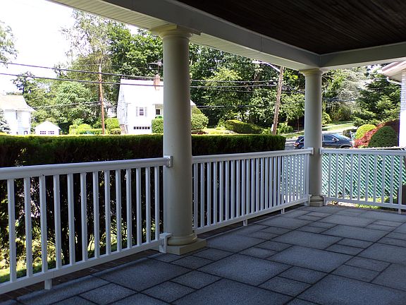 3rd image of 42 Brambach Ave