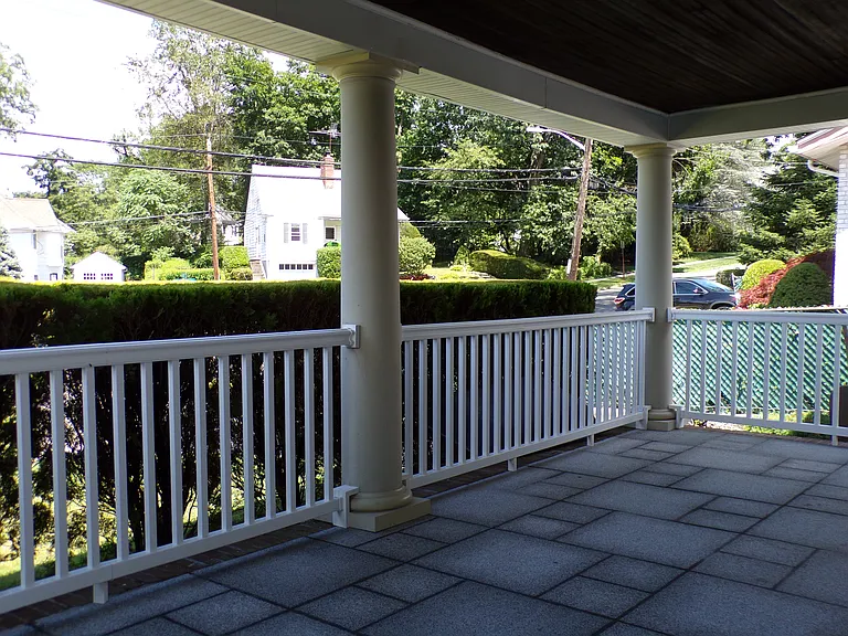 42 Brambach Ave — Photo 3