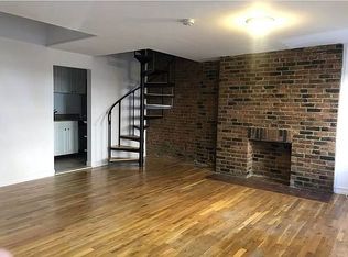 318 E 77th St APT 1B, New York, NY 10075