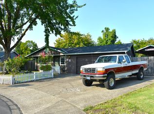 4749 Royal Ave, Eugene, OR