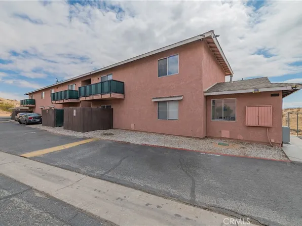 16518 Avalon Ave, Victorville, CA 92395