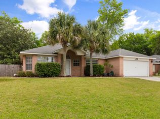 4245 Shadow Ln, Niceville, FL 32578