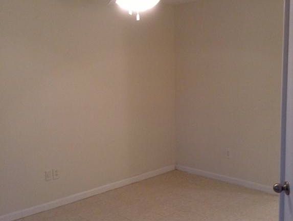 4th image of 4131 Palm Bay Cir APT C
