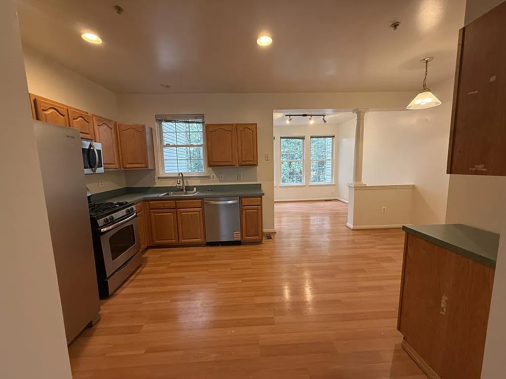192 Tilden Way — Photo 4