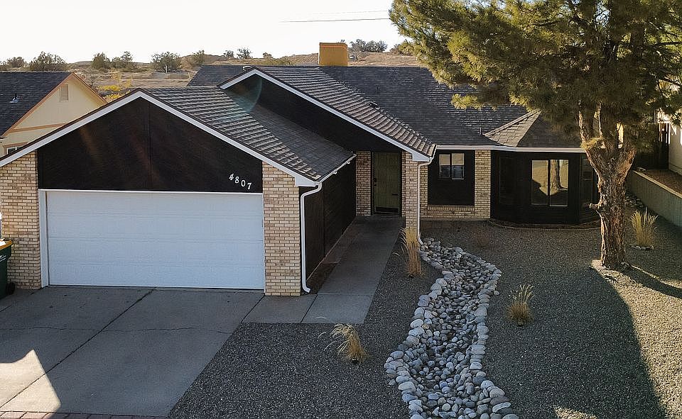 1st image of 4807 Caribbean Ave