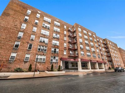 5921 Calloway Street #5J, Flushing, NY, 11368