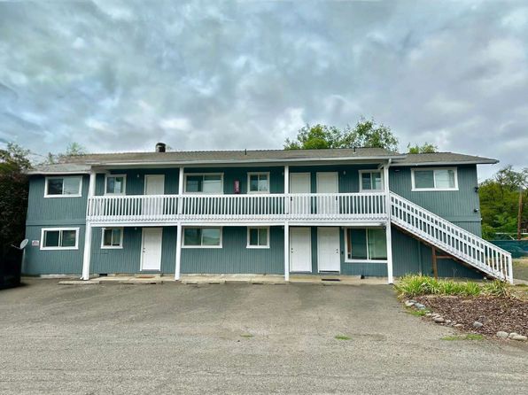 624 NE Housley Ave APT 4