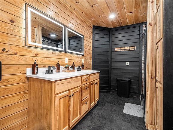 35th image of this home