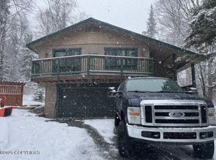 13385 Ridgewood Cir, Anchorage, AK 99516