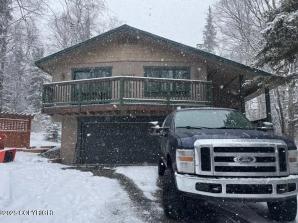 13385 Ridgewood Cir, Anchorage, AK 99516