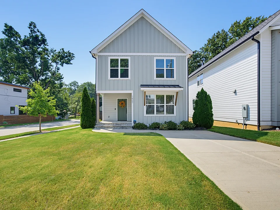 1422 Joe Louis Ave