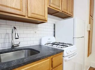 3119 33rd St #1, Astoria, NY 11106