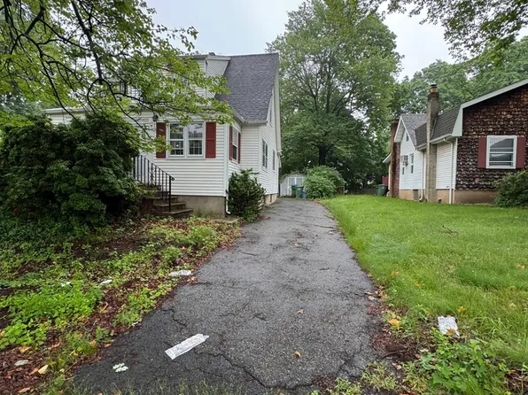 133 Harding Ave, Edison, NJ 08820