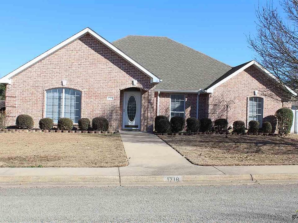 1st image of 1718 Heritage Dr