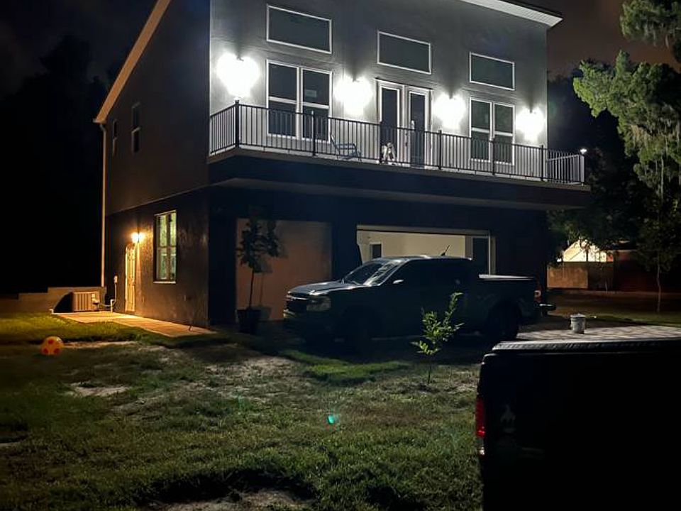 1st image of 18548 3rd Ave