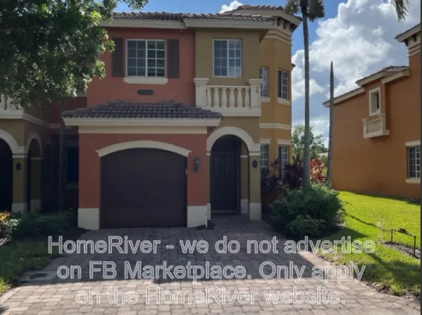20720 Brassy Pine Way Unit 32, Estero, FL 33928
