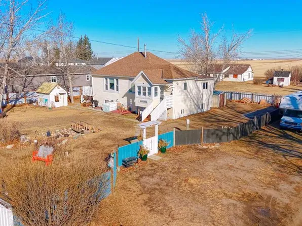 129 5th Ave S, Champion, AB T0L 0R0