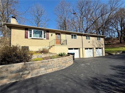 852 E Arcadia Dr, Pittsburgh, PA, 15237
