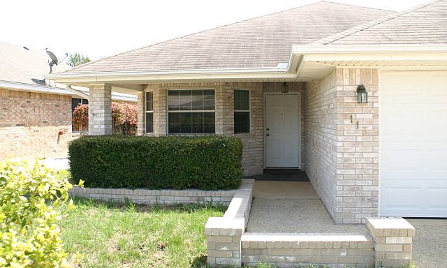 1st image of 113 Creekside Dr W