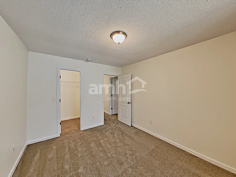 1086 Berkley Dr SE — Photo 14